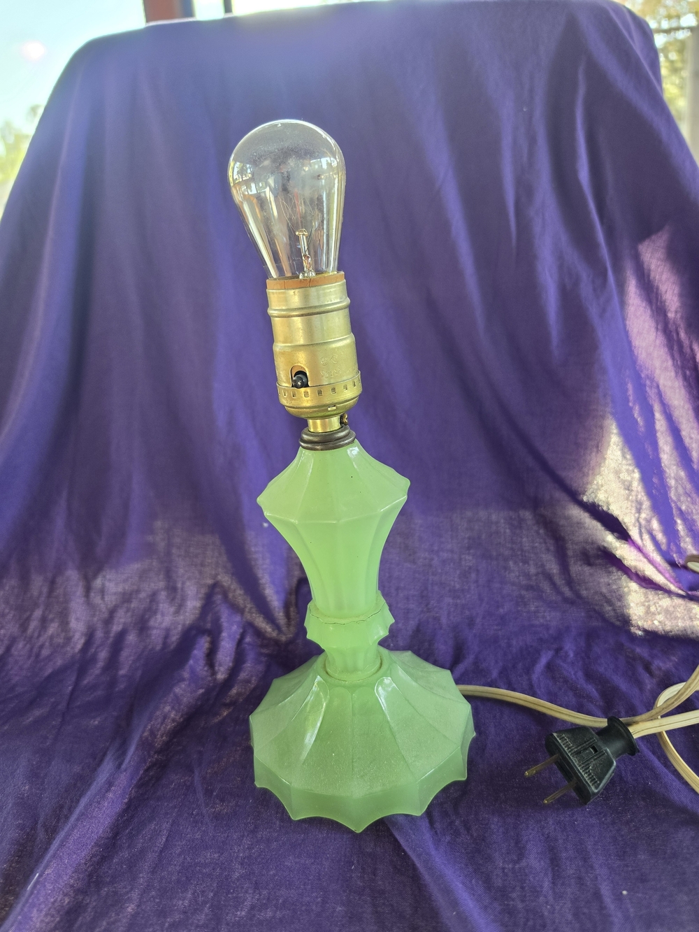 Jadeite Lamp Base
